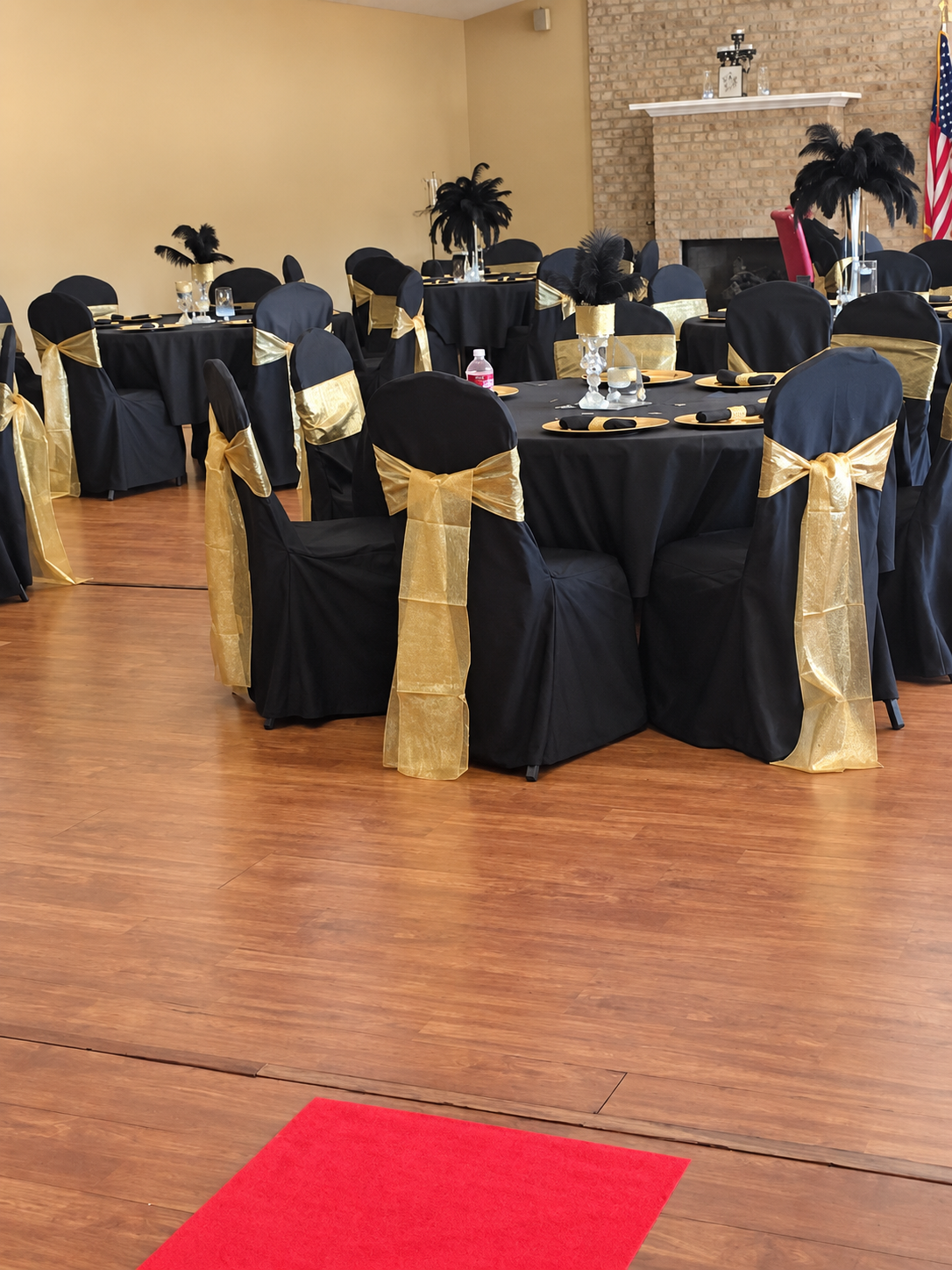 Black and gold event seating